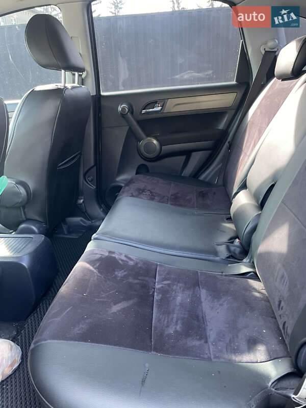 Позашляховик / Кросовер Honda CR-V 2011 в Тернополі
