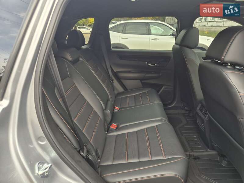 Внедорожник / Кроссовер Honda CR-V 2023 в Киеве
