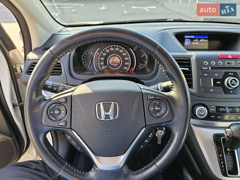 Позашляховик / Кросовер Honda CR-V 2013 в Києві