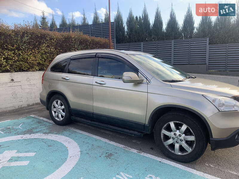 Позашляховик / Кросовер Honda CR-V 2008 в Дніпрі
