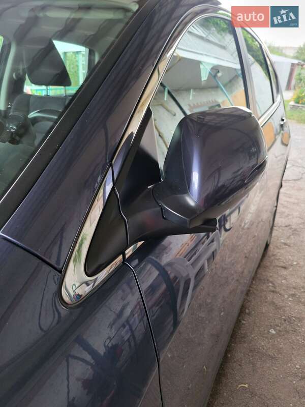 Внедорожник / Кроссовер Honda CR-V 2013 в Збараже