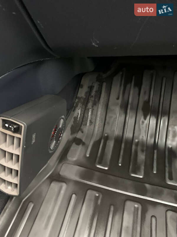 Внедорожник / Кроссовер Honda CR-V 2011 в Новом Калинове
