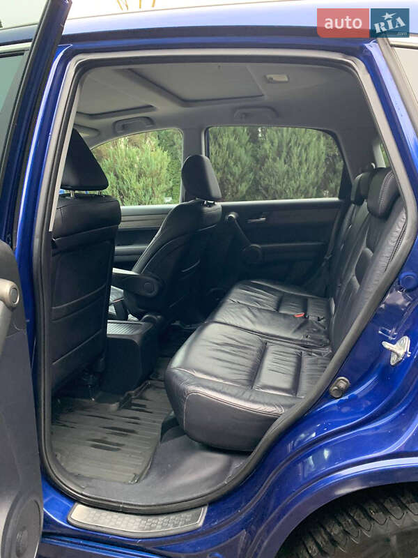 Внедорожник / Кроссовер Honda CR-V 2011 в Новом Калинове