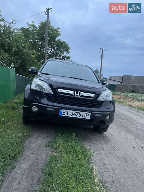 Внедорожник / Кроссовер Honda CR-V 2008 в Новых Санжарах