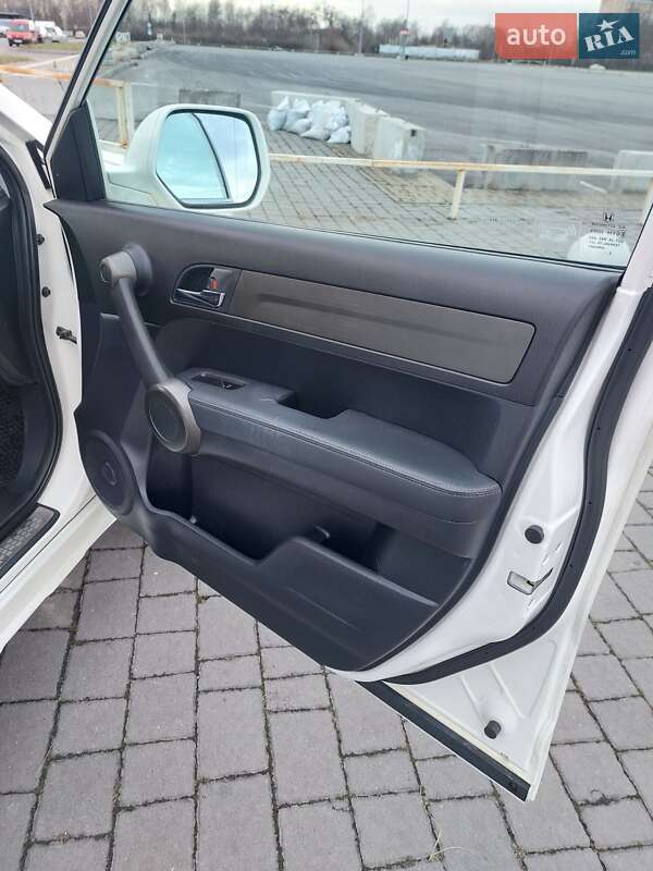 Позашляховик / Кросовер Honda CR-V 2011 в Львові