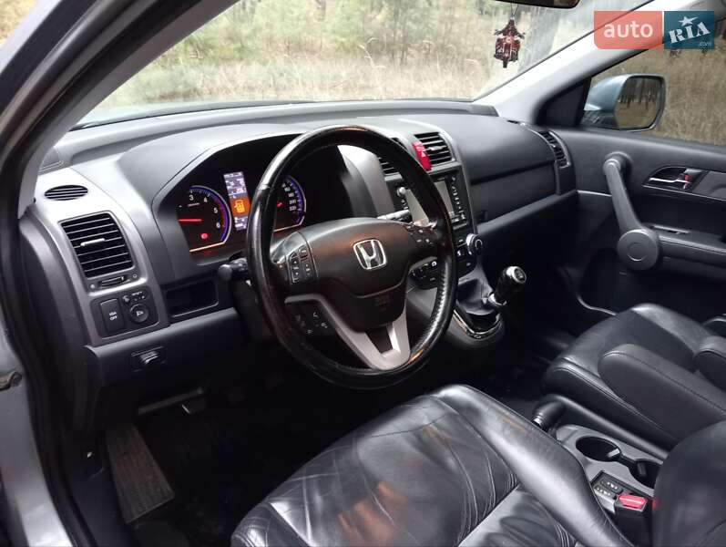 Внедорожник / Кроссовер Honda CR-V 2007 в Кременчуге