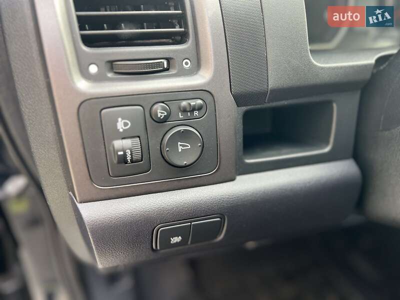 Внедорожник / Кроссовер Honda CR-V 2007 в Львове