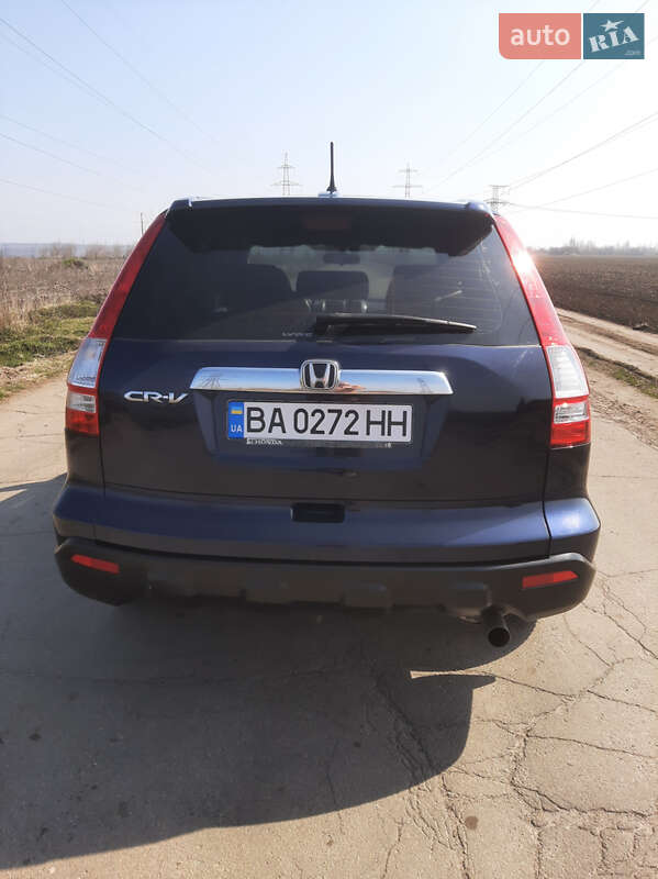 Внедорожник / Кроссовер Honda CR-V 2007 в Каменском