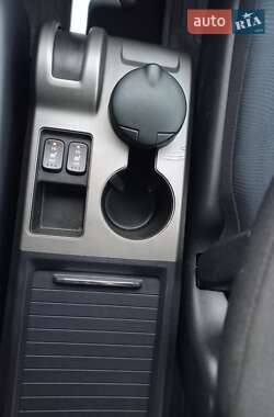 Внедорожник / Кроссовер Honda CR-V 2012 в 