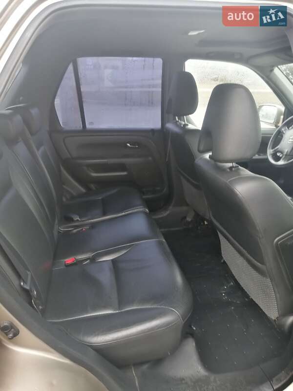 Внедорожник / Кроссовер Honda CR-V 2005 в Белой Церкви