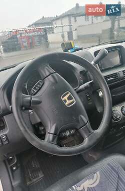 Внедорожник / Кроссовер Honda CR-V 2005 в 