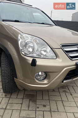 Внедорожник / Кроссовер Honda CR-V 2006 в 