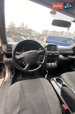 Внедорожник / Кроссовер Honda CR-V 2006 в 