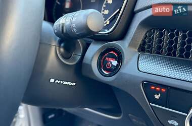 Внедорожник / Кроссовер Honda CR-V 2023 в 