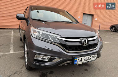 Внедорожник / Кроссовер Honda CR-V 2015 в Киеве