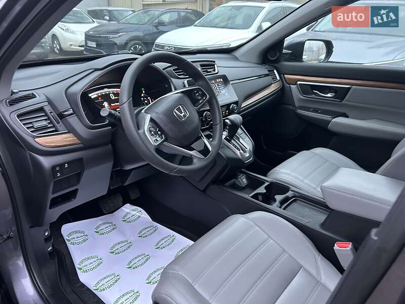 Позашляховик / Кросовер Honda CR-V 2017 в Одесі