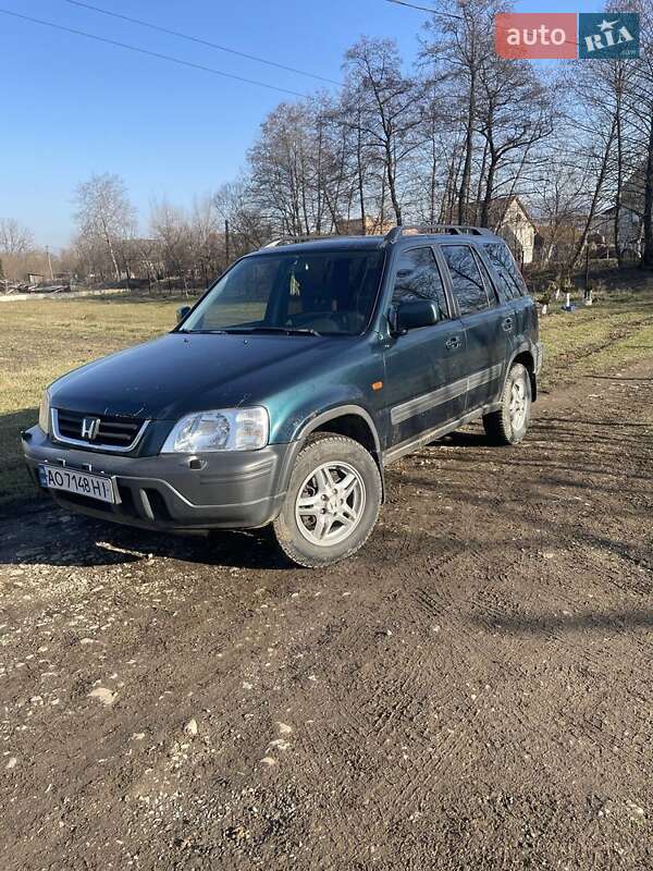 Внедорожник / Кроссовер Honda CR-V 1997 в Хусте