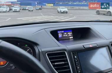 Внедорожник / Кроссовер Honda CR-V 2015 в 