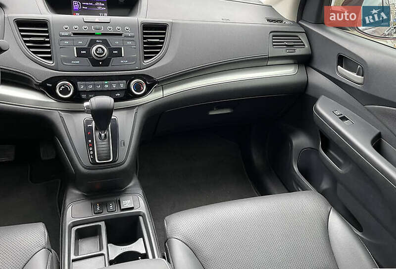 Внедорожник / Кроссовер Honda CR-V 2016 в Киеве