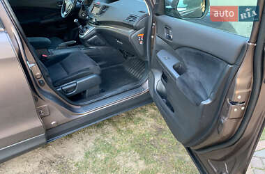 Позашляховик / Кросовер Honda CR-V 2014 в 