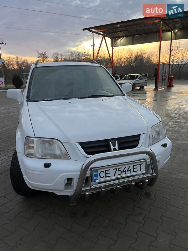 Внедорожник / Кроссовер Honda CR-V 1998 в Черновцах