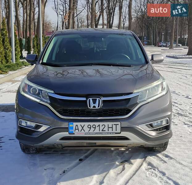 Внедорожник / Кроссовер Honda CR-V 2015 в 