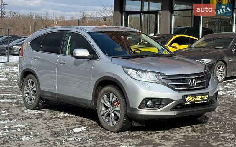 Внедорожник / Кроссовер Honda CR-V 2013 в Черновцах