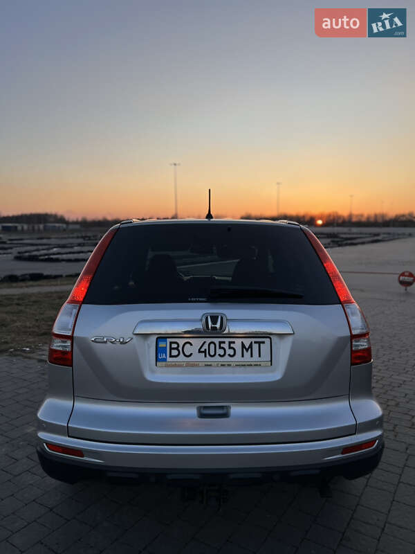 Внедорожник / Кроссовер Honda CR-V 2011 в Львове