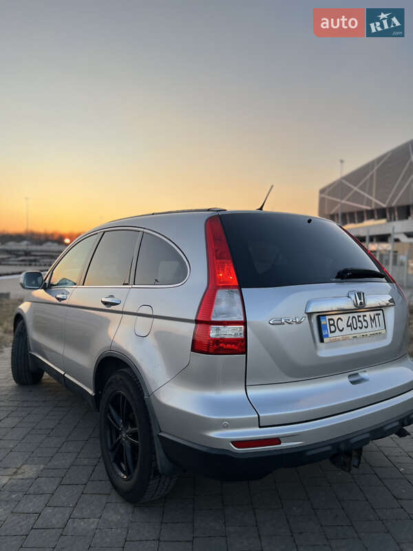 Внедорожник / Кроссовер Honda CR-V 2011 в Львове