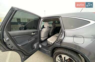 Внедорожник / Кроссовер Honda CR-V 2015 в 