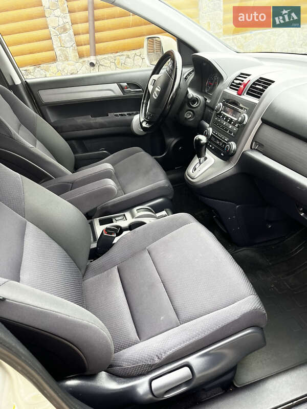 Внедорожник / Кроссовер Honda CR-V 2007 в Липовце