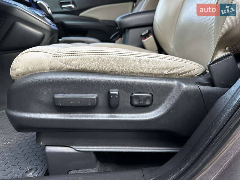 Внедорожник / Кроссовер Honda CR-V 2017 в Броварах фото 13 Внедорожник / Кроссовер Honda CR-V 2017 в Броварах