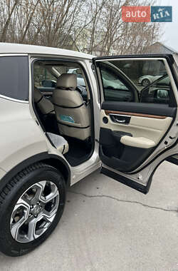 Внедорожник / Кроссовер Honda CR-V 2019 в 