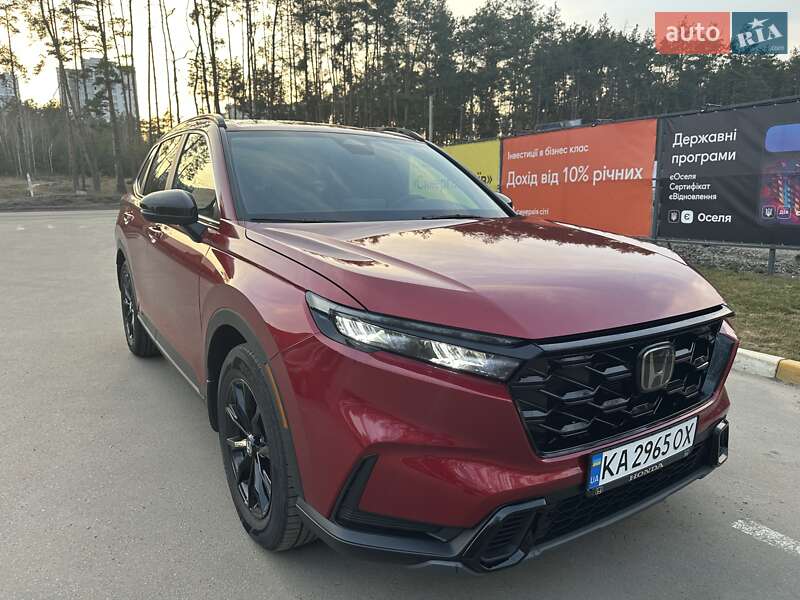Позашляховик / Кросовер Honda CR-V 2022 в 