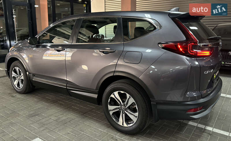 Внедорожник / Кроссовер Honda CR-V 2020 в Киеве