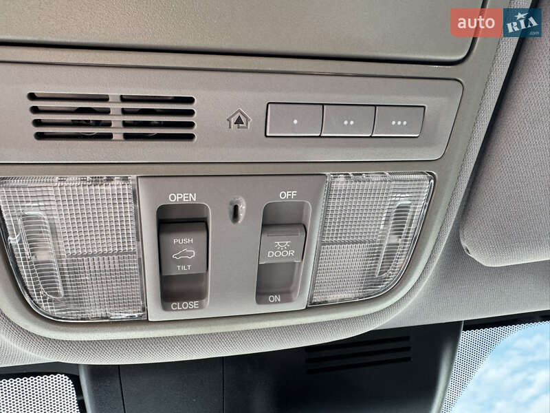 Внедорожник / Кроссовер Honda CR-V 2017 в Николаеве фото 40 Внедорожник / Кроссовер Honda CR-V 2017 в Николаеве