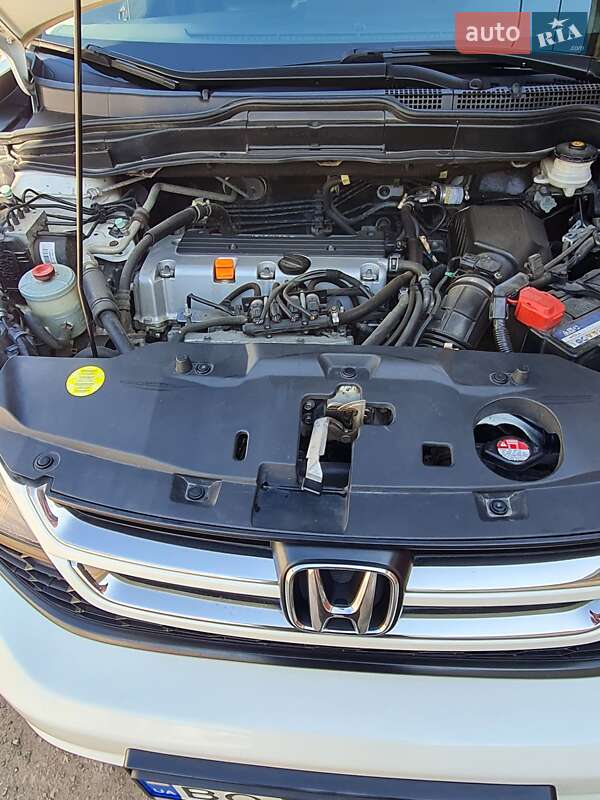 Внедорожник / Кроссовер Honda CR-V 2011 в Тернополе