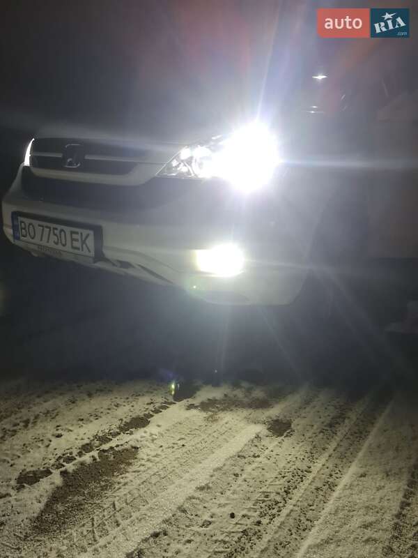 Внедорожник / Кроссовер Honda CR-V 2011 в Тернополе