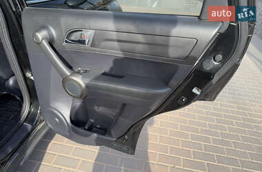 Позашляховик / Кросовер Honda CR-V 2011 в 