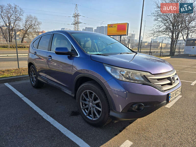 Внедорожник / Кроссовер Honda CR-V 2012 в Киеве