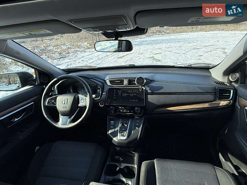 Внедорожник / Кроссовер Honda CR-V 2020 в Харькове