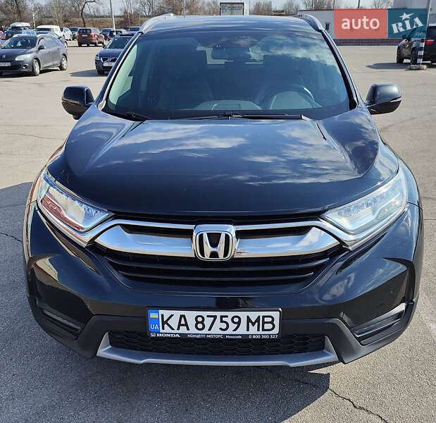 Внедорожник / Кроссовер Honda CR-V 2017 в Киеве