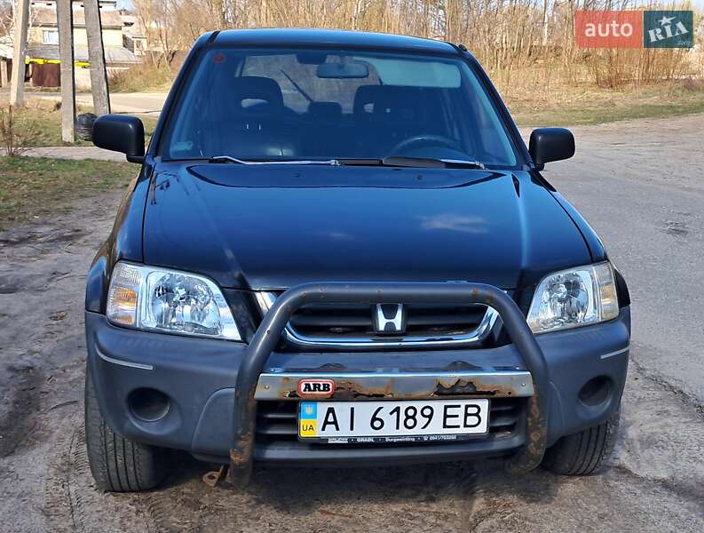 Внедорожник / Кроссовер Honda CR-V 2000 в Боярке