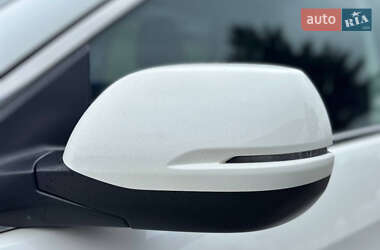 Позашляховик / Кросовер Honda CR-V 2013 в 