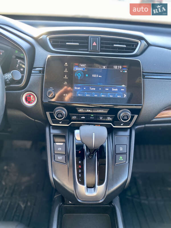 Внедорожник / Кроссовер Honda CR-V 2022 в Новояворовске