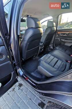 Позашляховик / Кросовер Honda CR-V 2022 в 