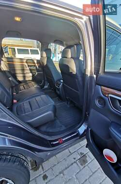 Позашляховик / Кросовер Honda CR-V 2022 в 