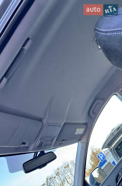 Внедорожник / Кроссовер Honda CR-V 2010 в 