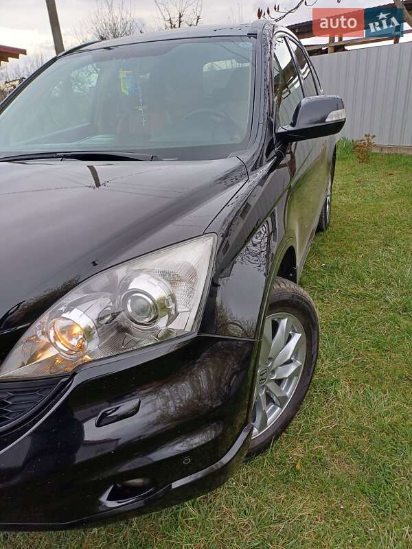 Внедорожник / Кроссовер Honda CR-V 2010 в Буске