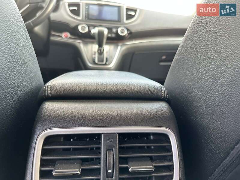 Позашляховик / Кросовер Honda CR-V 2015 в Запоріжжі